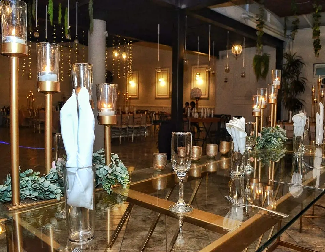 SALÓN IBIZA — foto 2 de 3