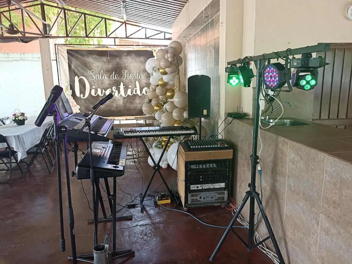 Sala de Fiestas Divertidos