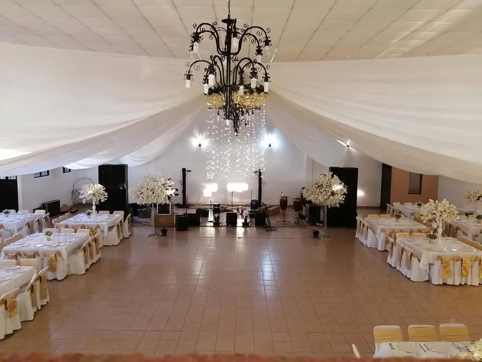 Salón campeador