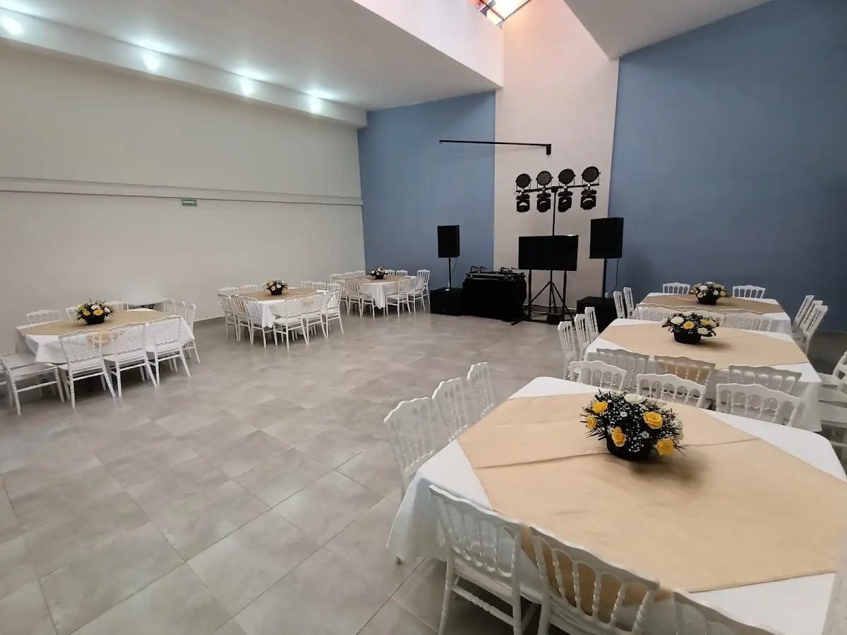 Salón Roma — foto 2 de 3