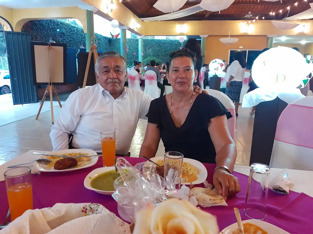 Salón de Fiestas Colonial — foto 3 de 3