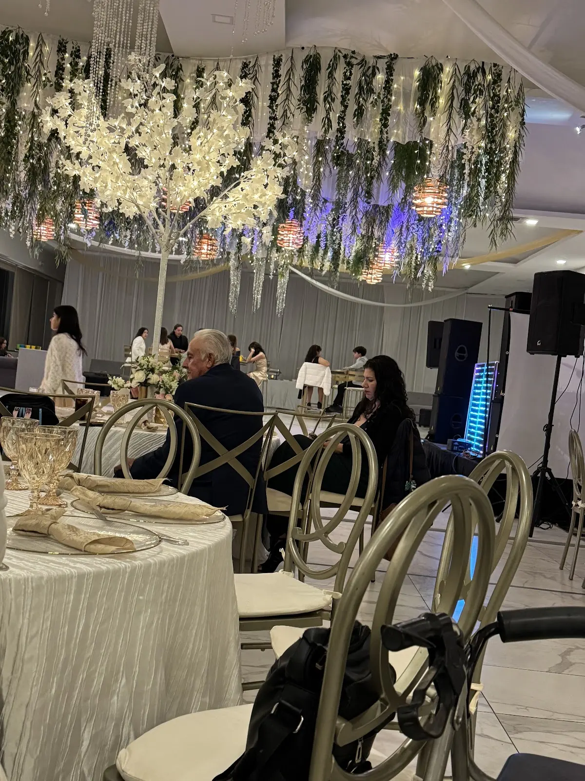 Salón Candilejas — foto 3 de 3