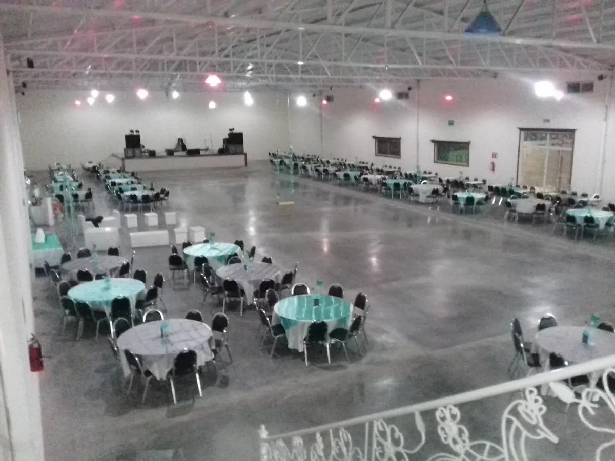 Salon Los Pavorreales