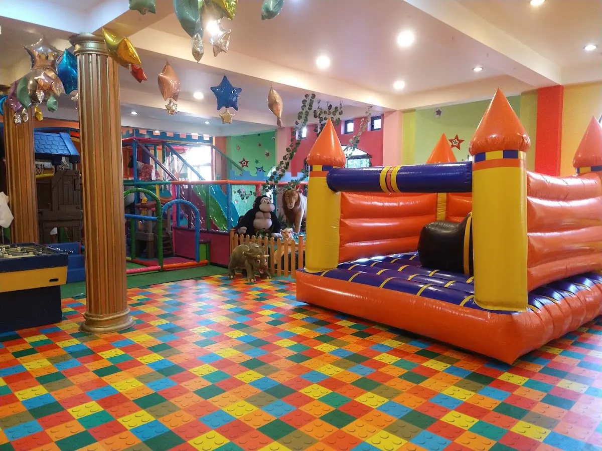 SALON CASTILLO