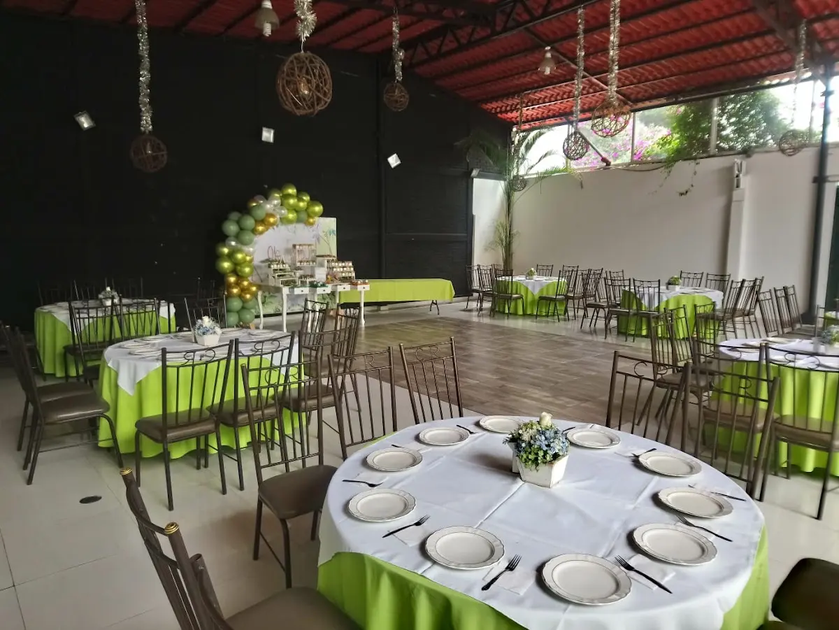 SALÓN JARDÍN LOS REGIOS