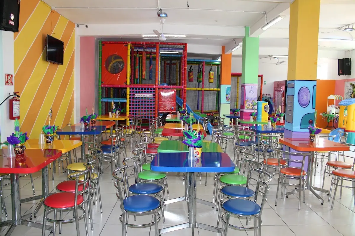 SALÓN DE FIESTAS INFANTILES TOWI