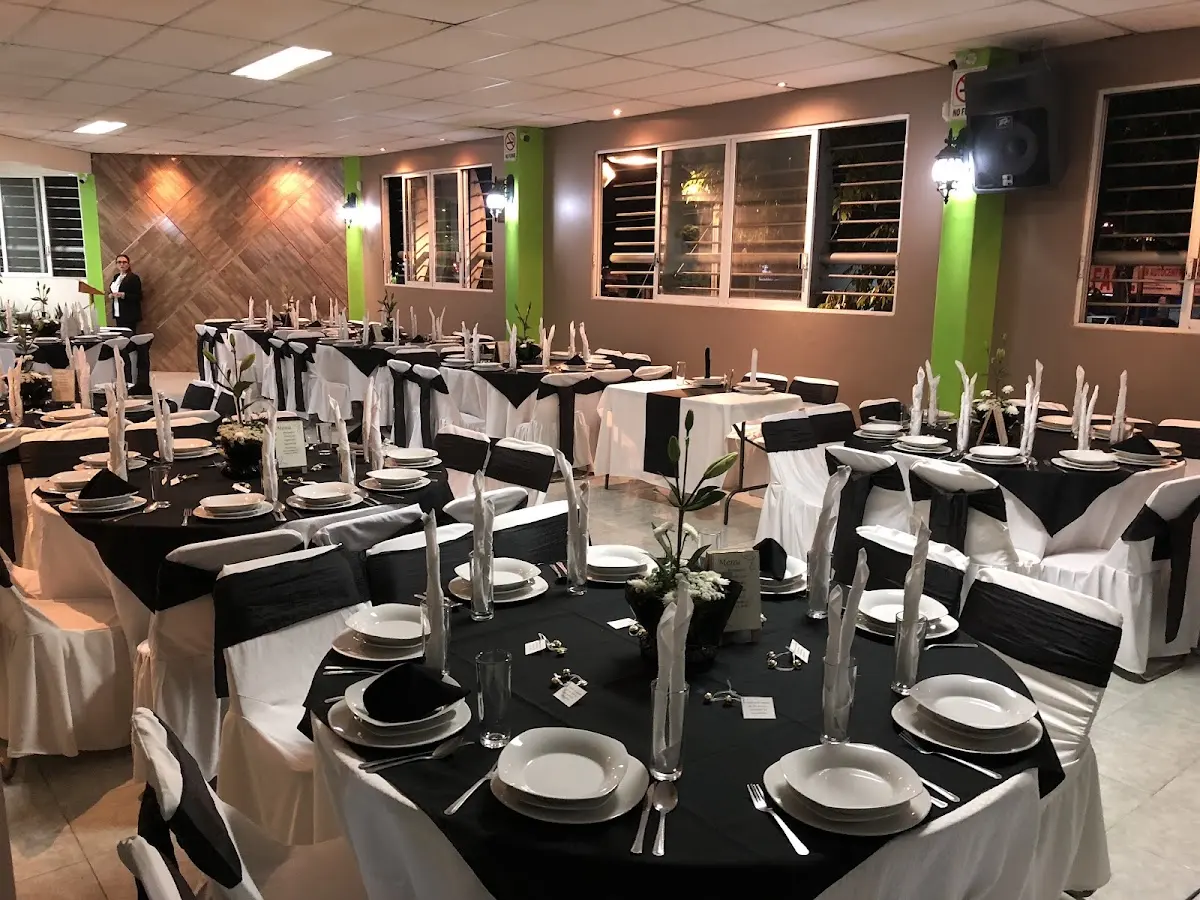 Salón Jardín