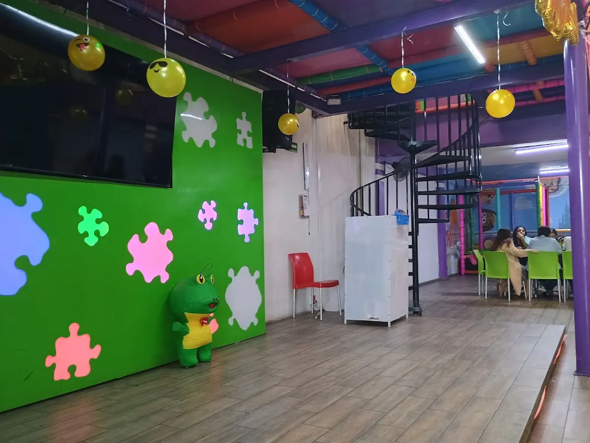 Salón Playful Agrícola Pantitlán — foto 2 de 3