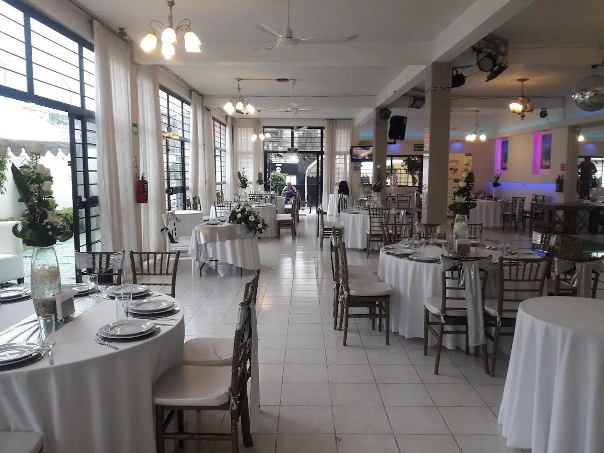 Salon y Jardín Princess — foto 2 de 3