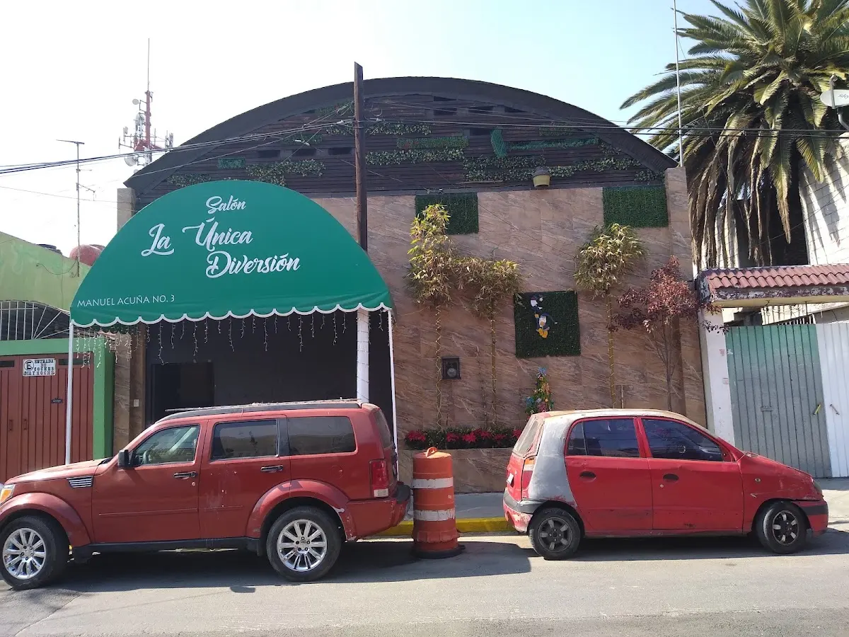 LA ÚNICA DIVERSIÓN — foto 3 de 3