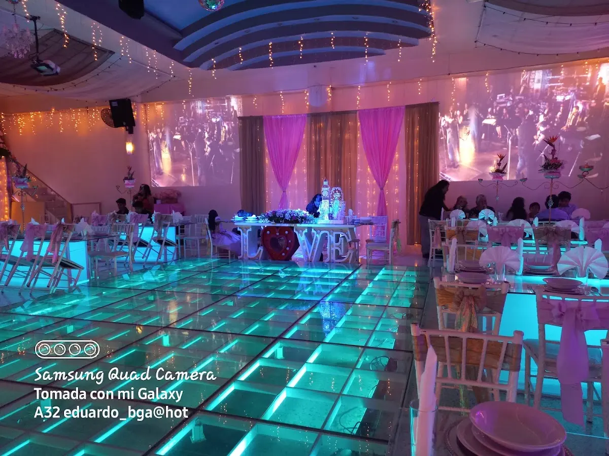 Salón de Fiestas Crystal Paradise