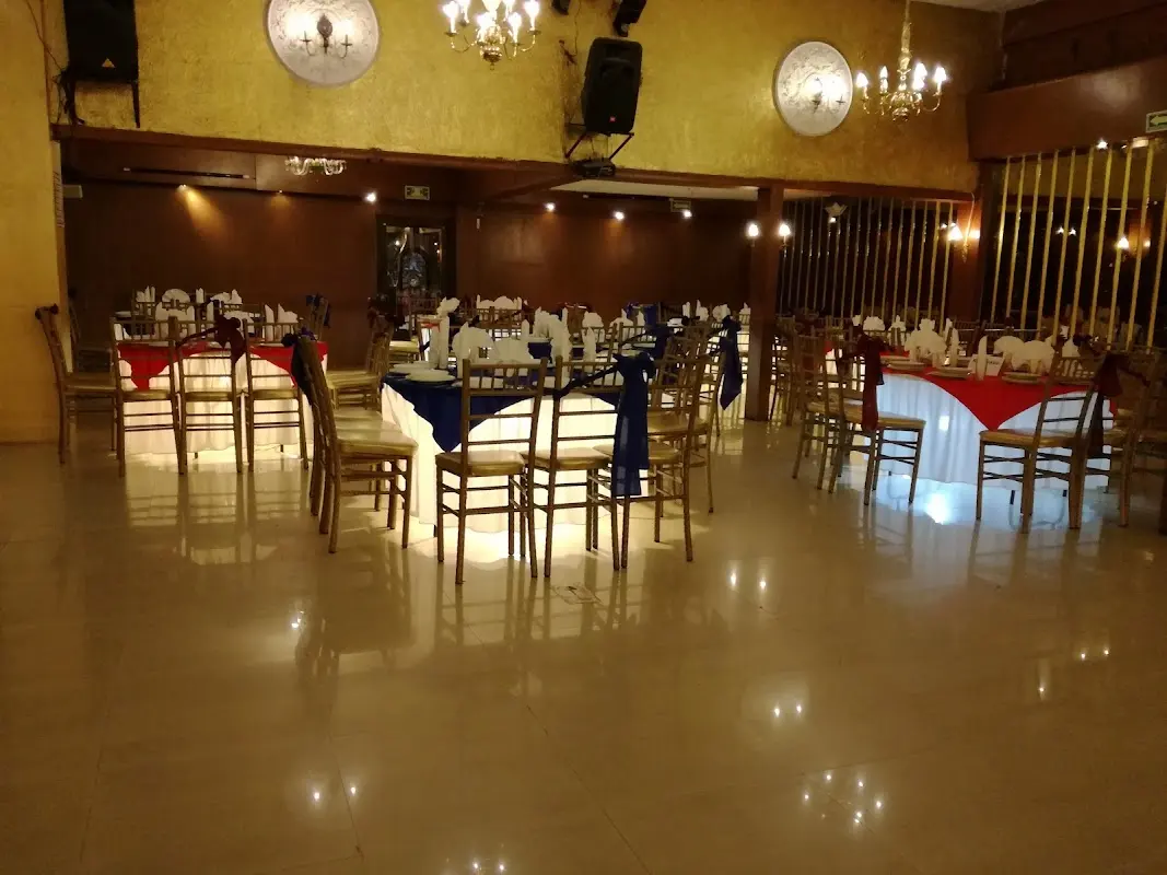 Salon de Fiestas Monarca
