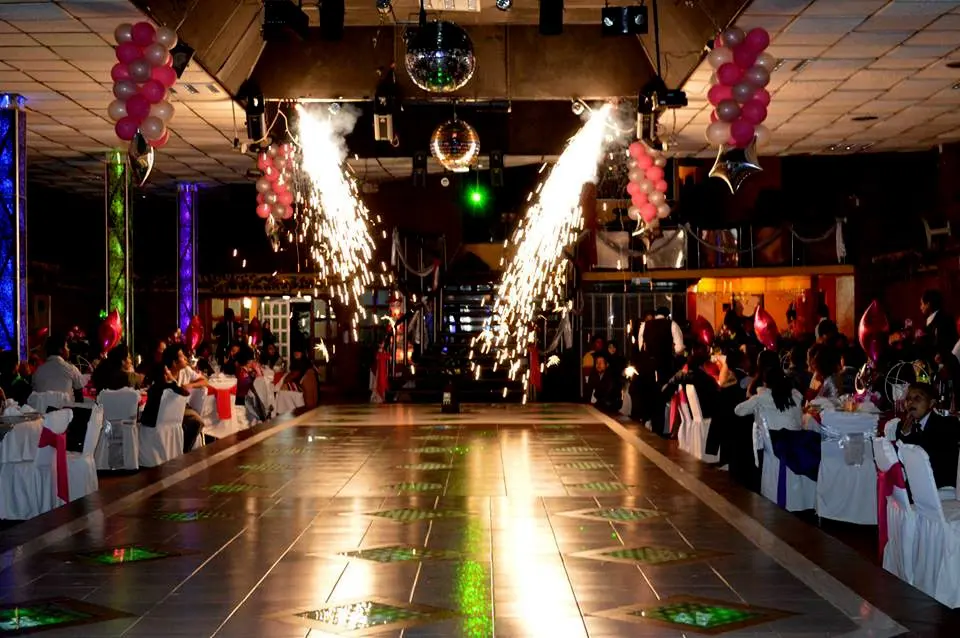 Salón Luz de Luna