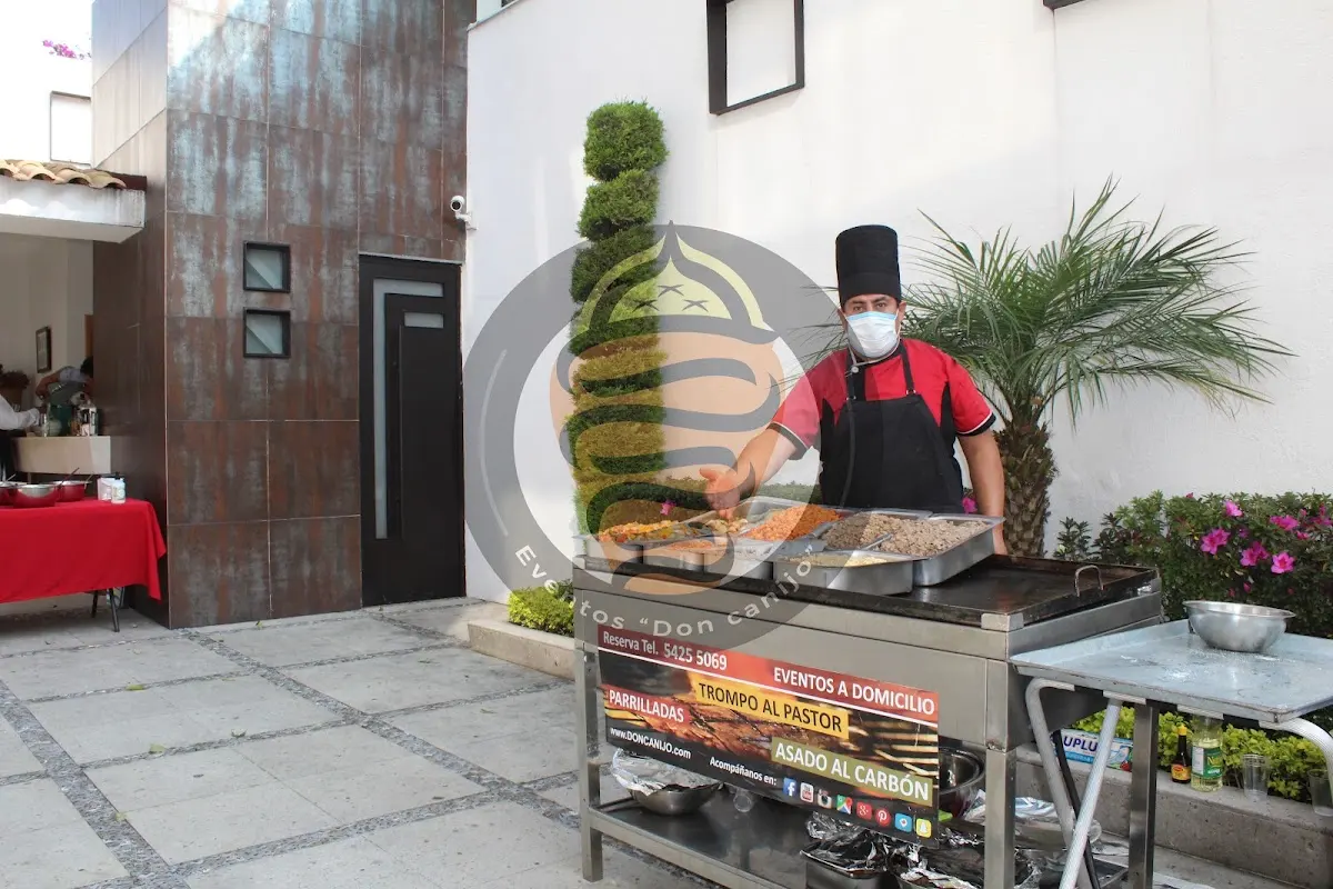Trompos al pastor , parrilladas, asados al carbón, taquizas para eventos Don Canijo