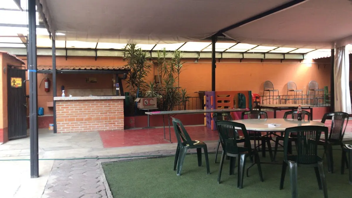 Jardín de fiestas Libélula