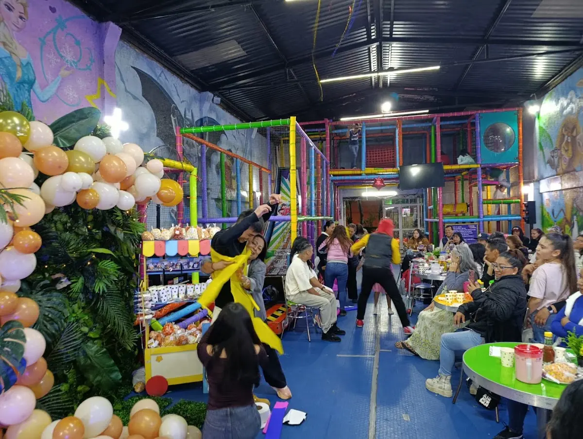 Salón de fiestas infantiles Primitos