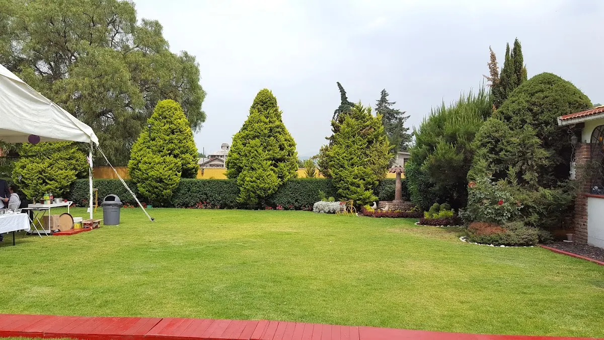 Jardín Cedros Xochimilco — foto 4 de 4