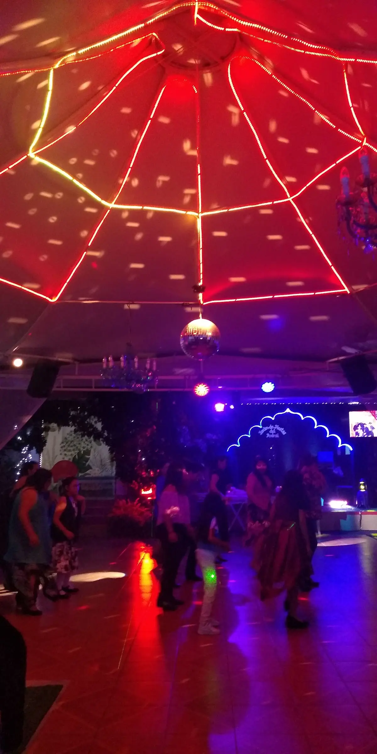 Jardin de fiestas Del Arenal
