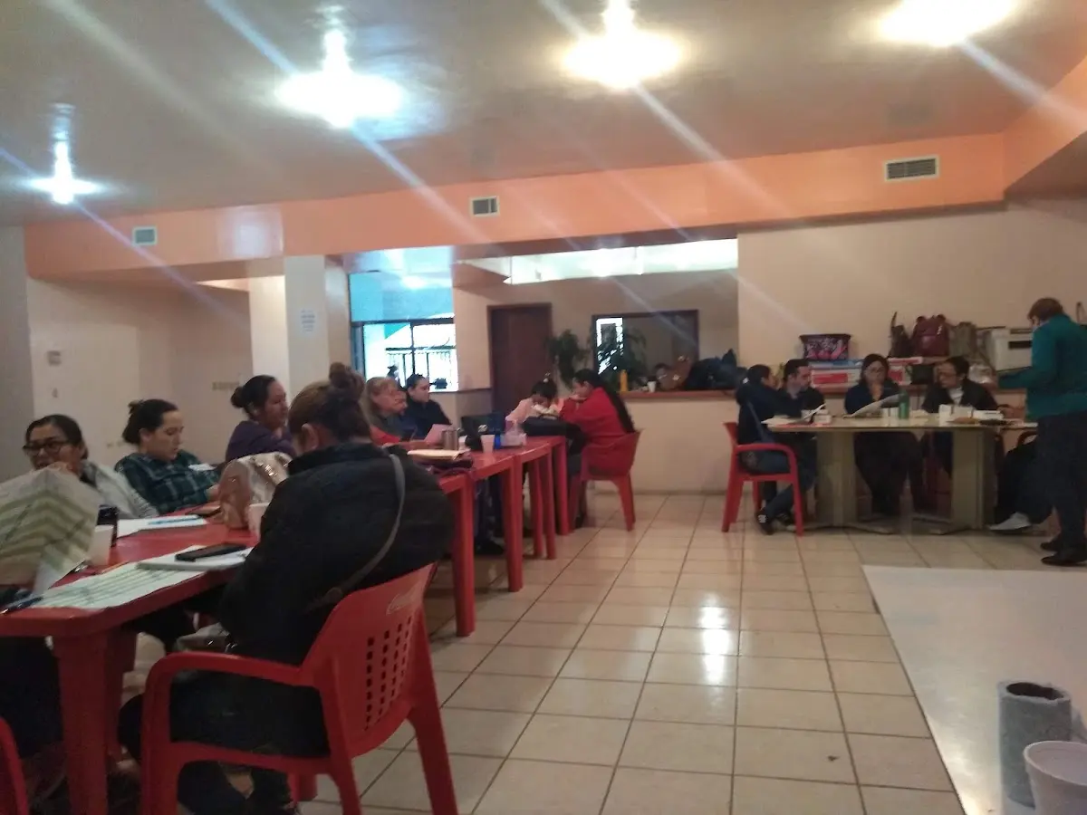 Salon CTM — foto 2 de 3