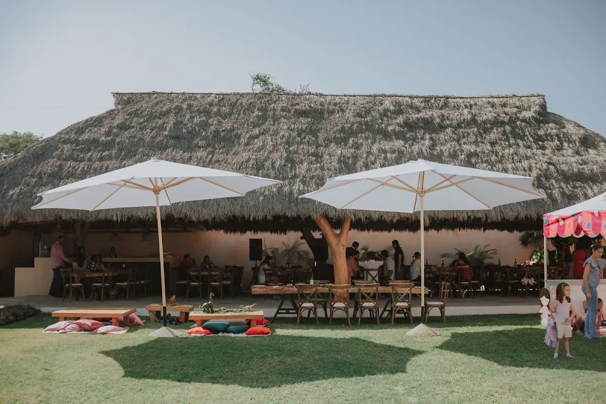 AURA | Jardín de Eventos