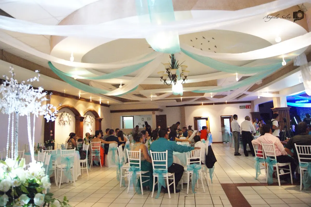 Salón Los Angeles