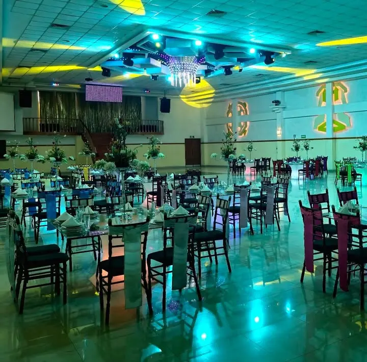 Salon Villa Cristal Chalco