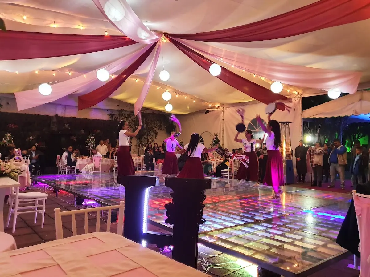 Jardín de Fiestas Mirey - Eventos Sociales