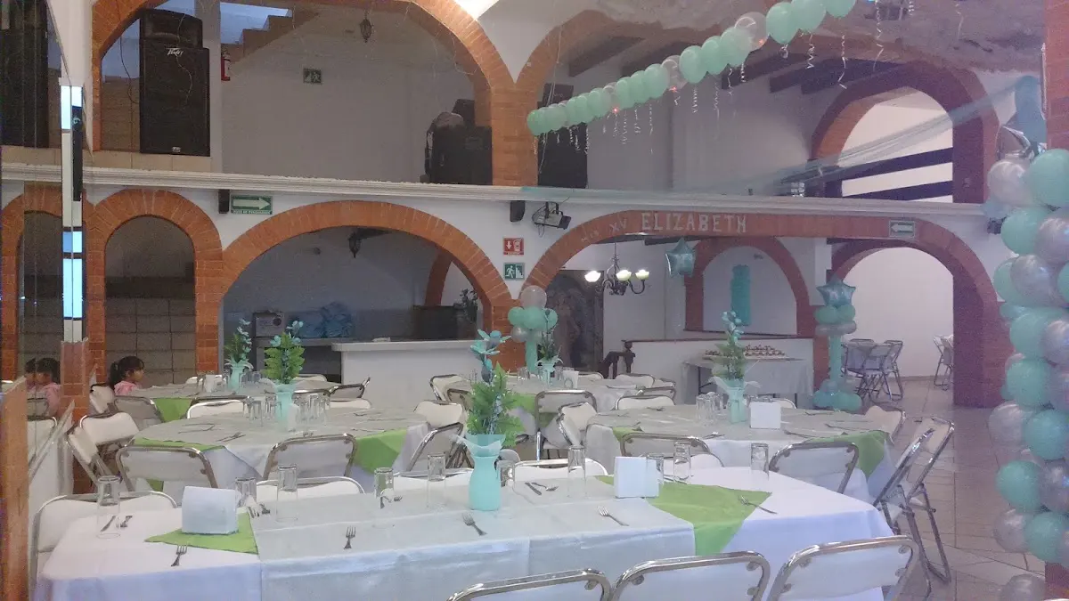 Salon de Eventos Loros