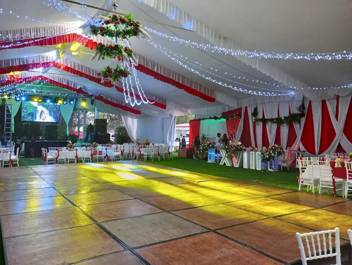 Salon Los Pinos
