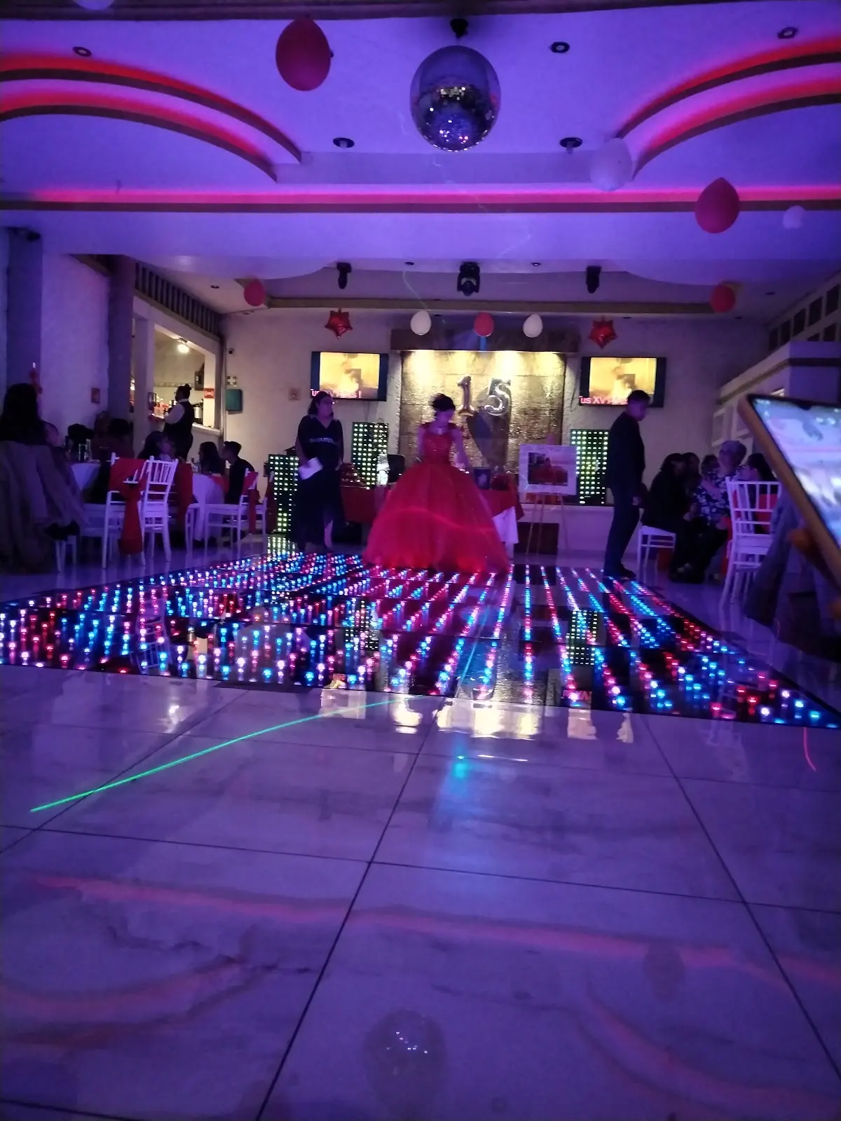 Poo Jardín de Eventos — foto 2 de 3