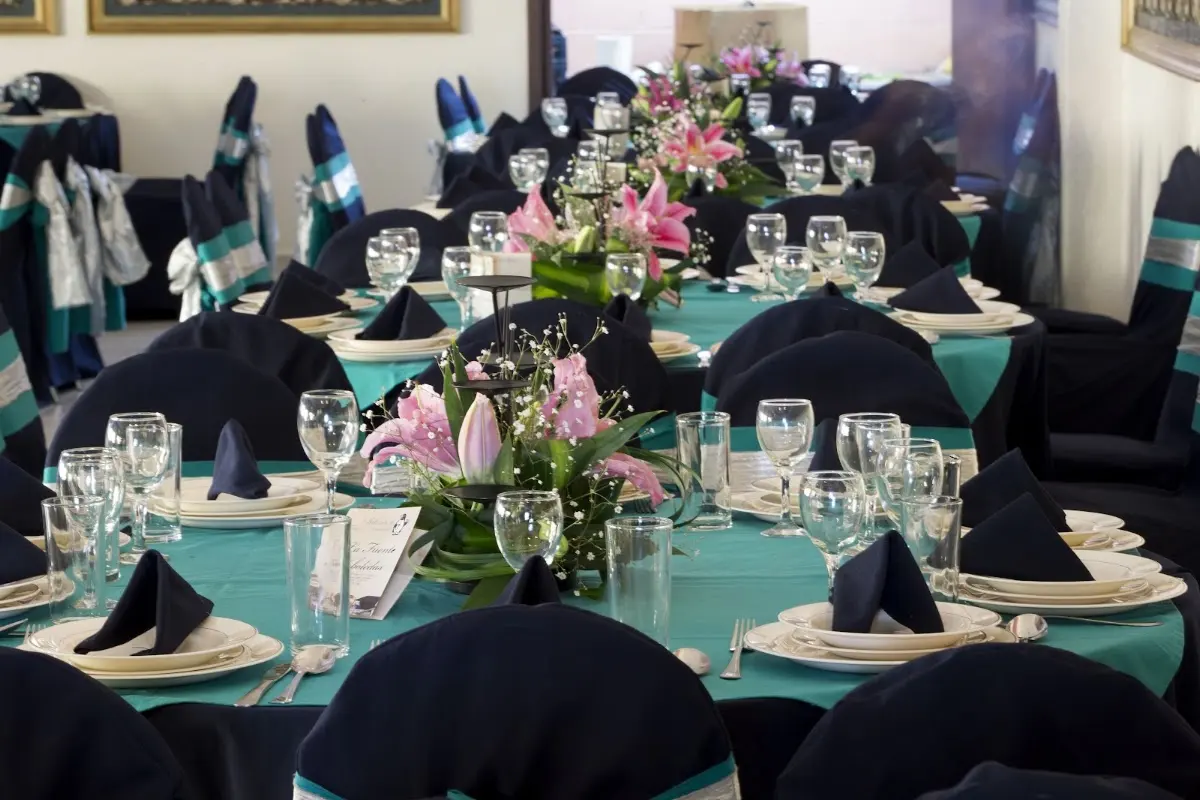 Salón de Fiestas La Fuente Arboledas