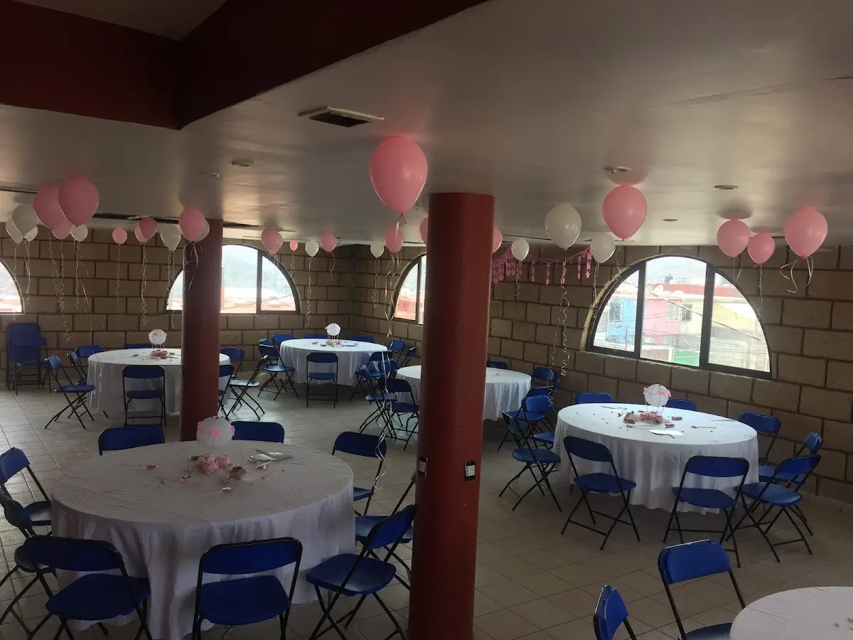 “Salon 22”