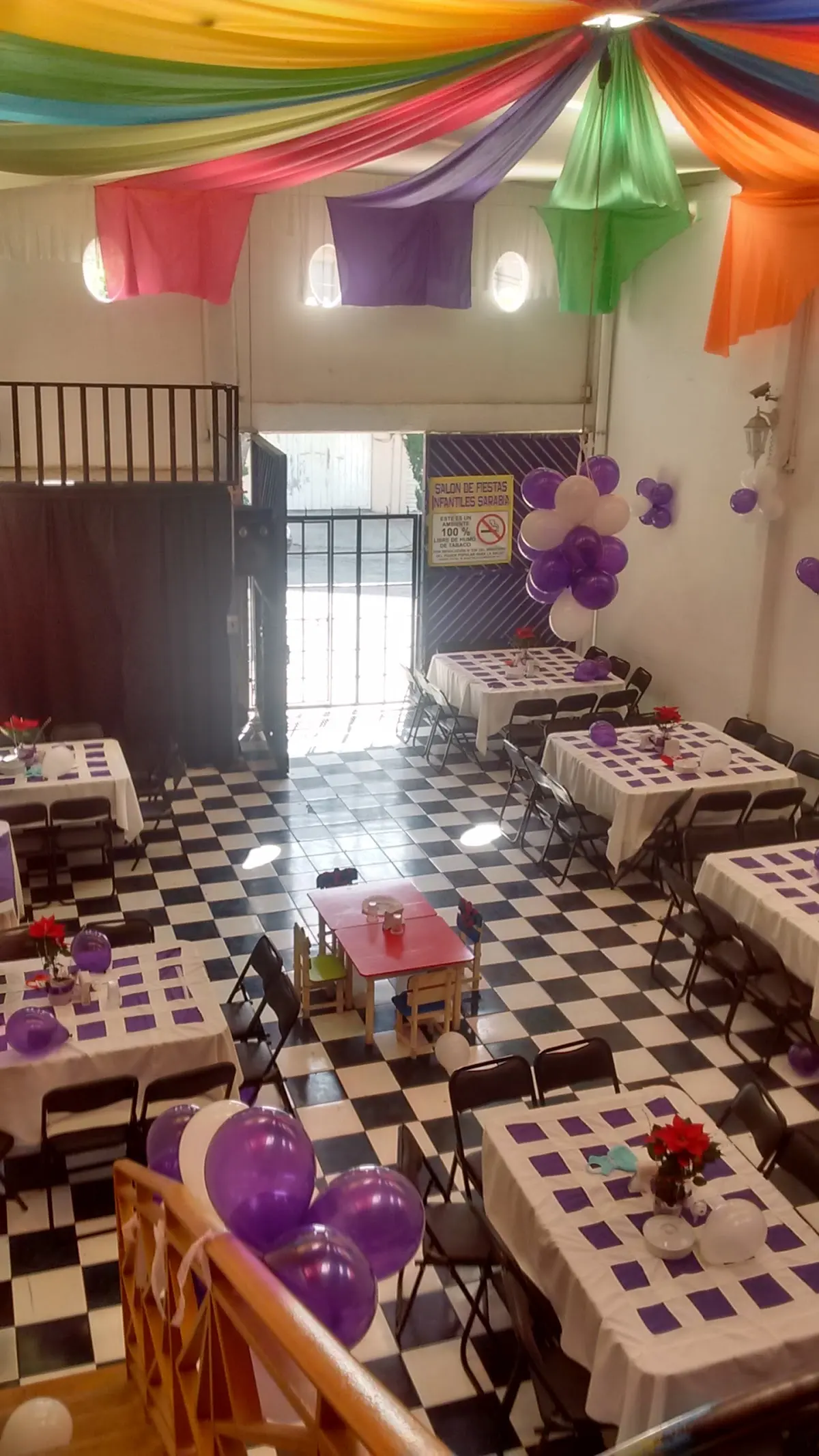 Salón de Fiestas Infantiles Sarabia