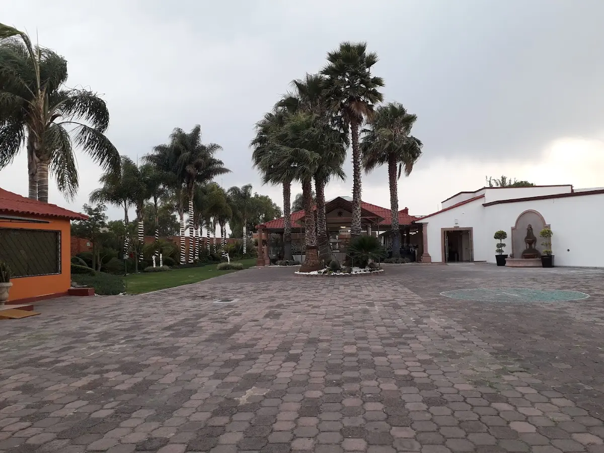 Salón y Jardín Soleil