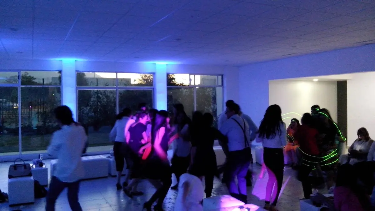 Eventos Nube (Carpas Mesas, Sillas, Dj's, Meseros Y Mucho Mas )