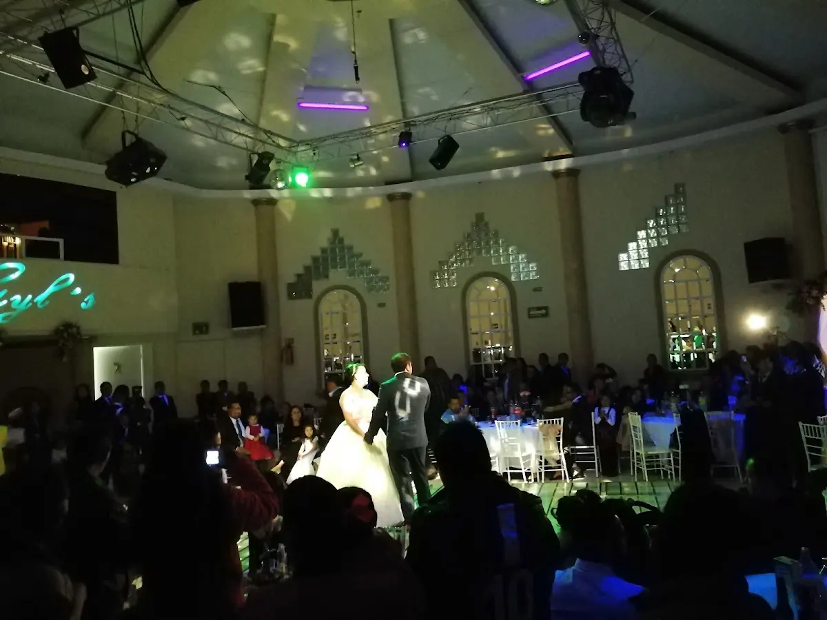 Salón de Eventos Gyl's