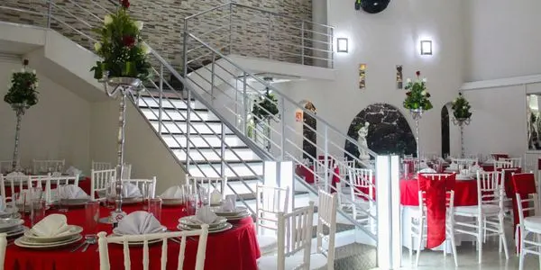 Salón Alexanis