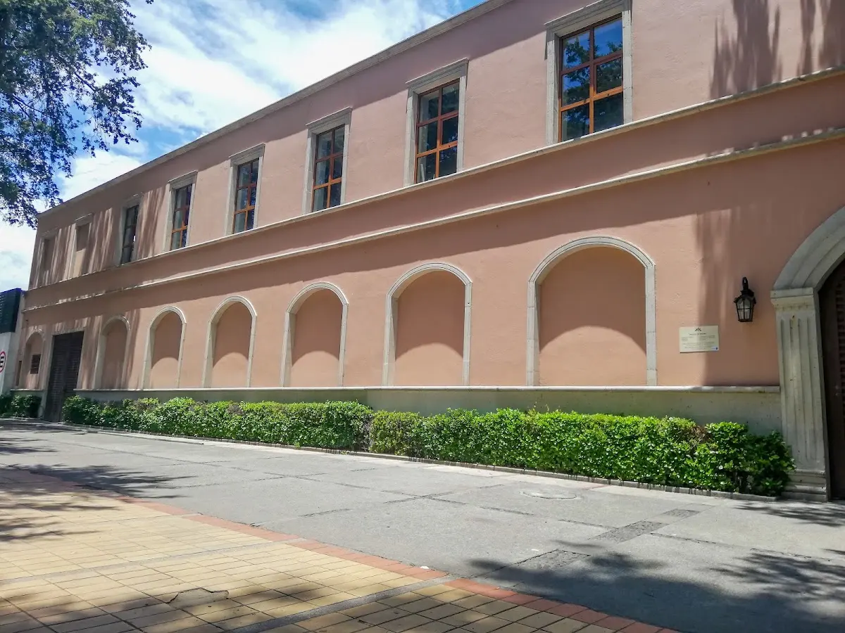 Anturios Salón y Jardín