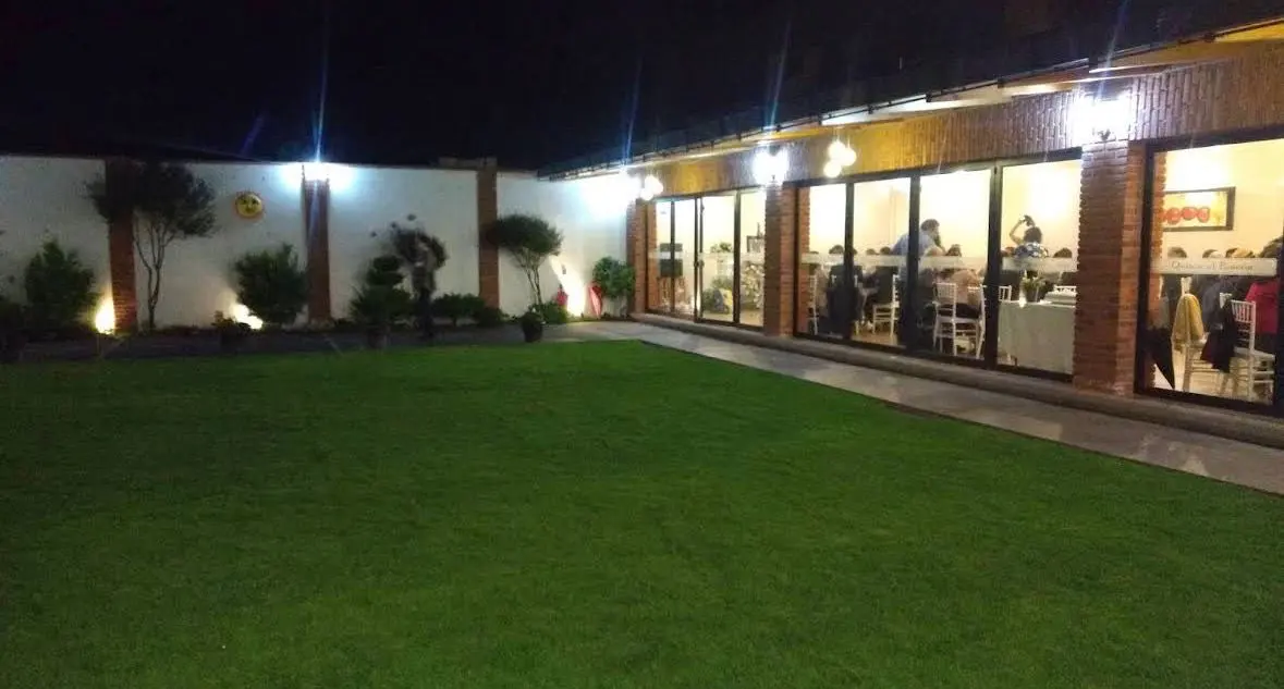 Salón Jardín el Rincón