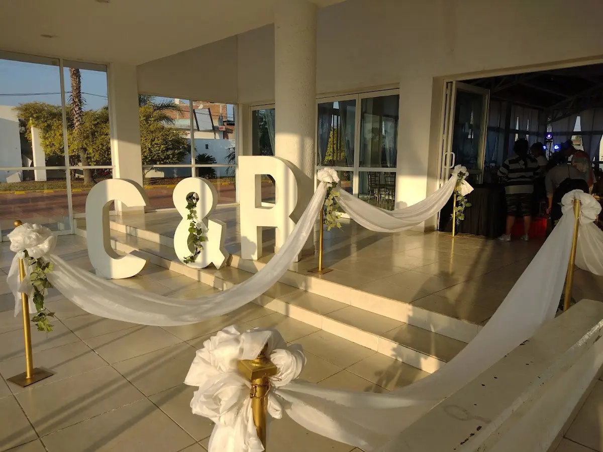 Salón de fiestas sección XV