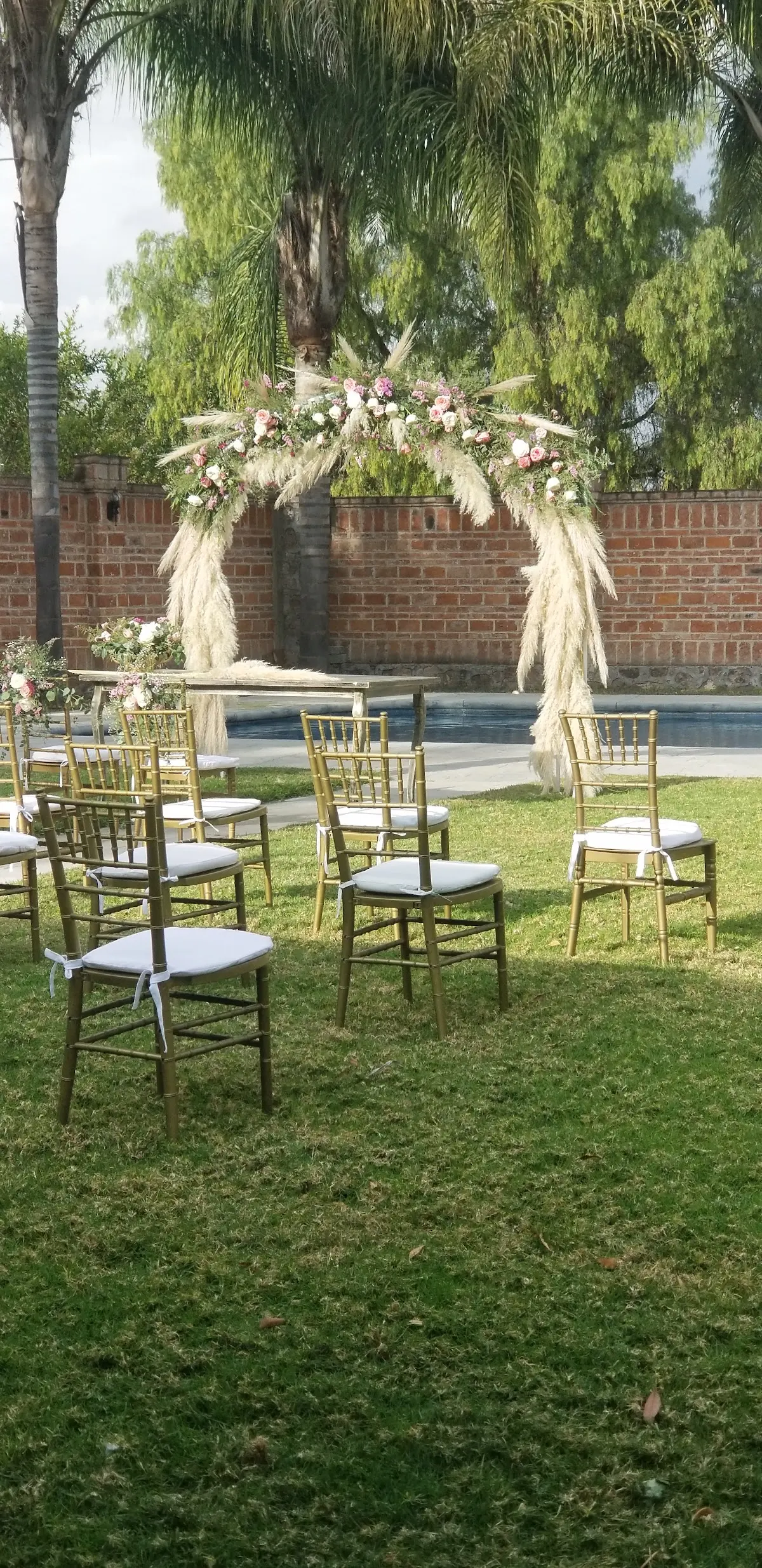 El Tordillo Jardin De Eventos