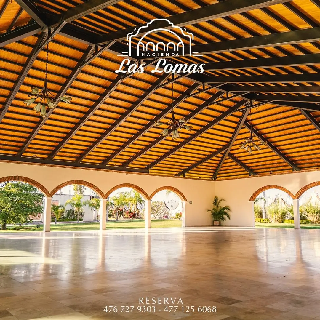 Hacienda Las Lomas