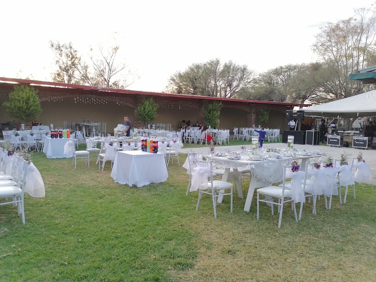 Quinta Fuentes Salon de Eventos