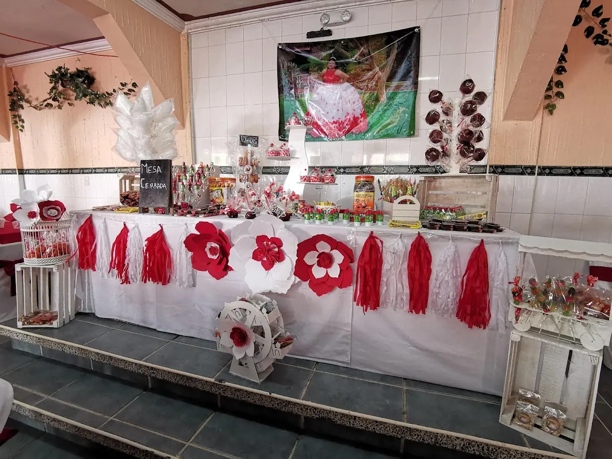 Salón “La Lomá”