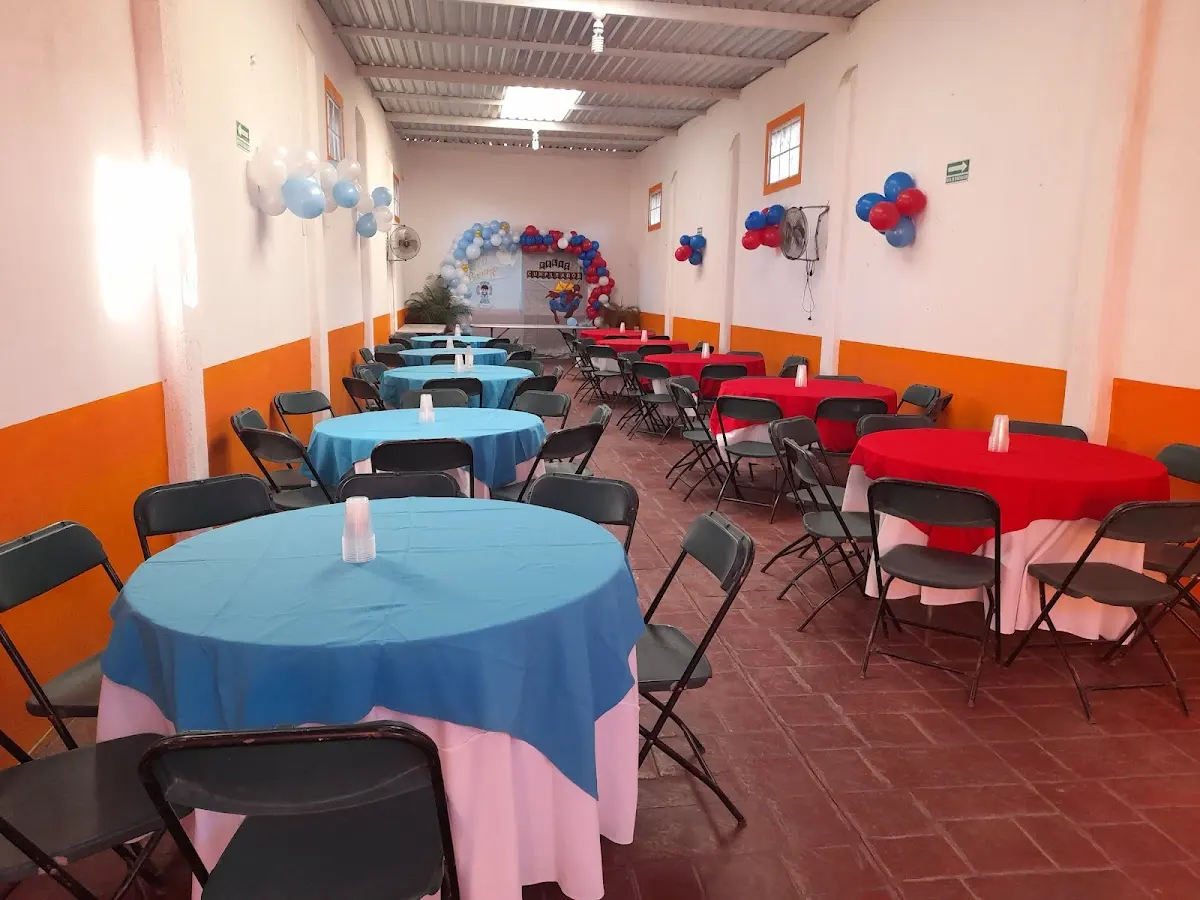 Salón Verdin Para Cualquier Evento
