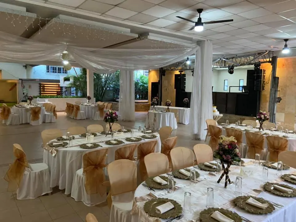 Salon De Fiestas La Antigua