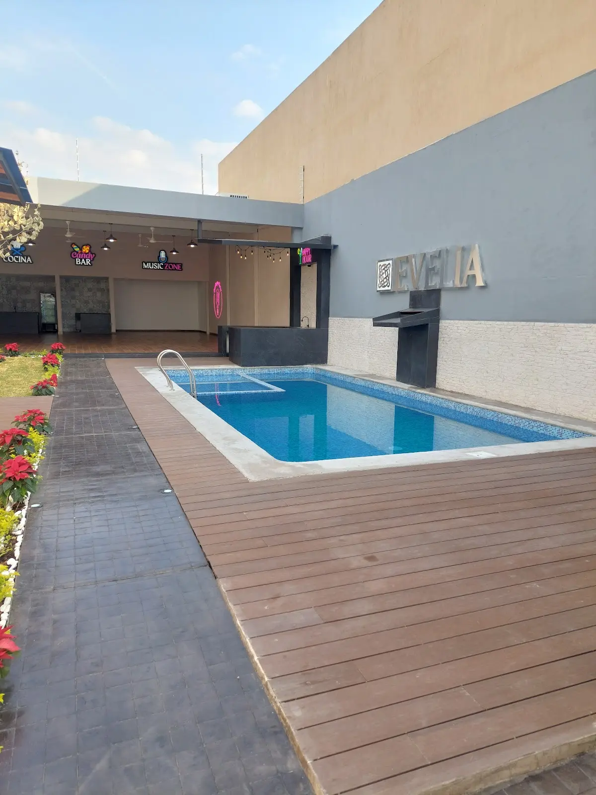 Terraza Evelia (Salon de Eventos & Terraza)