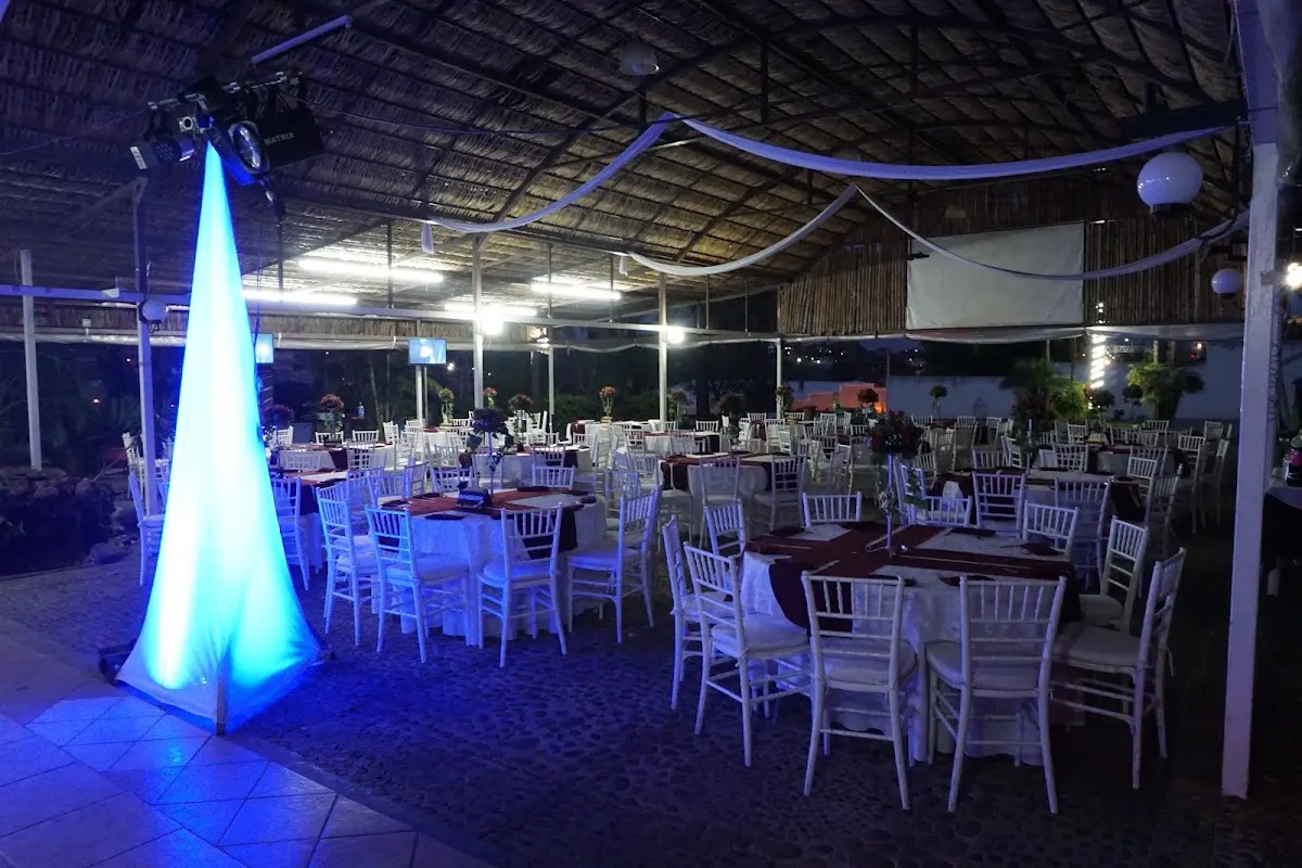 Salón Enid's