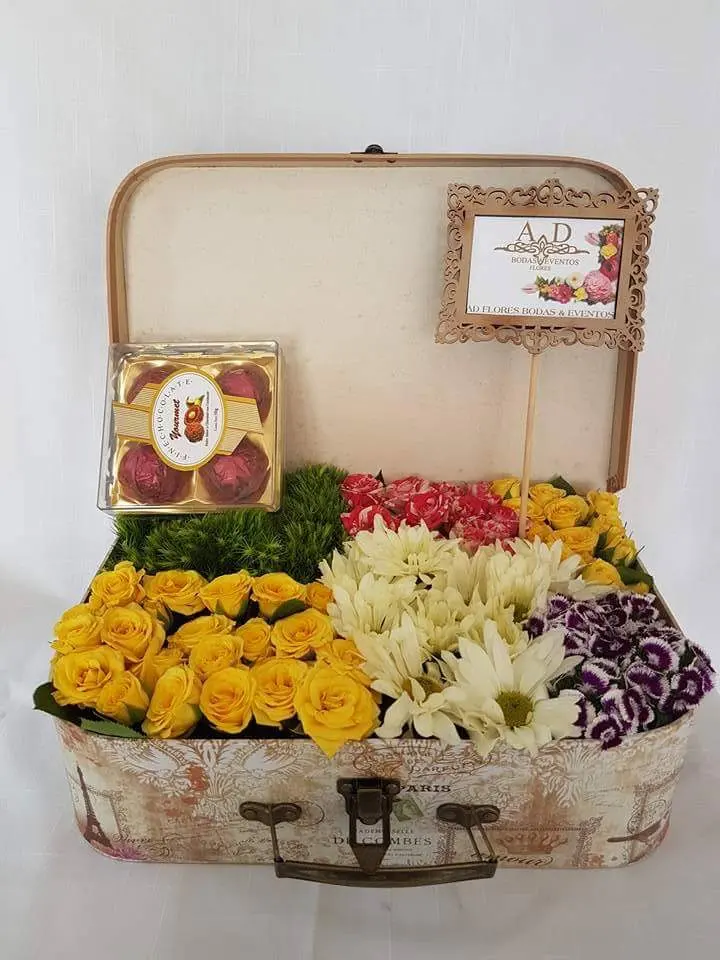 AD BODAS & EVENTOS FLORES (Planeación y Organización de Eventos)