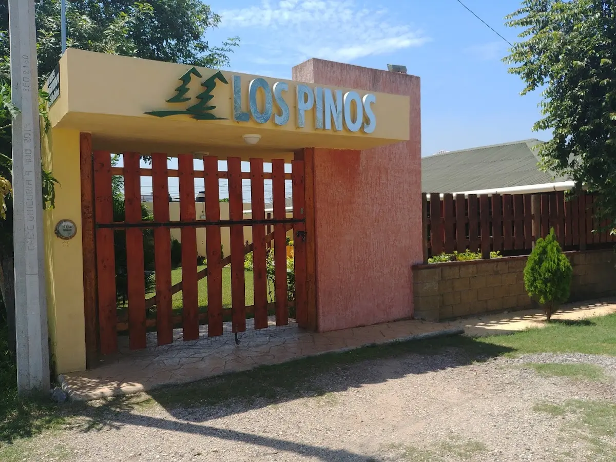Salón los Pinos — foto 3 de 3